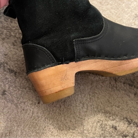 No. 6 Shearling Lined Clog Boots - Picture 9 of 10